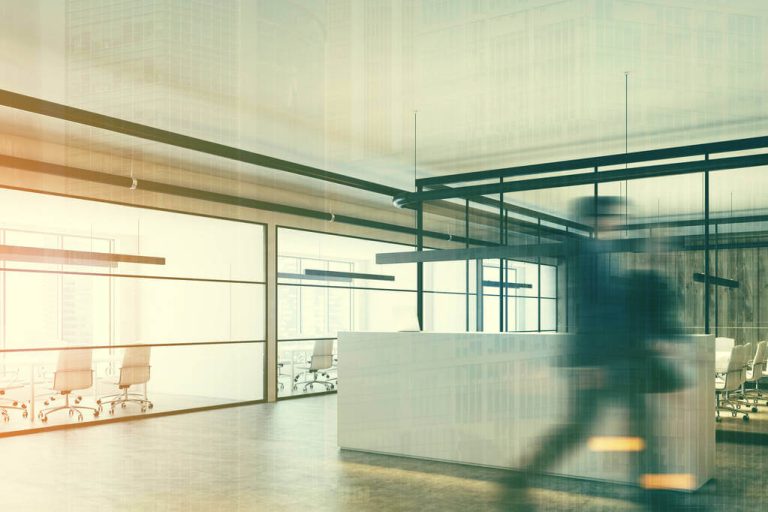 office2 768x512