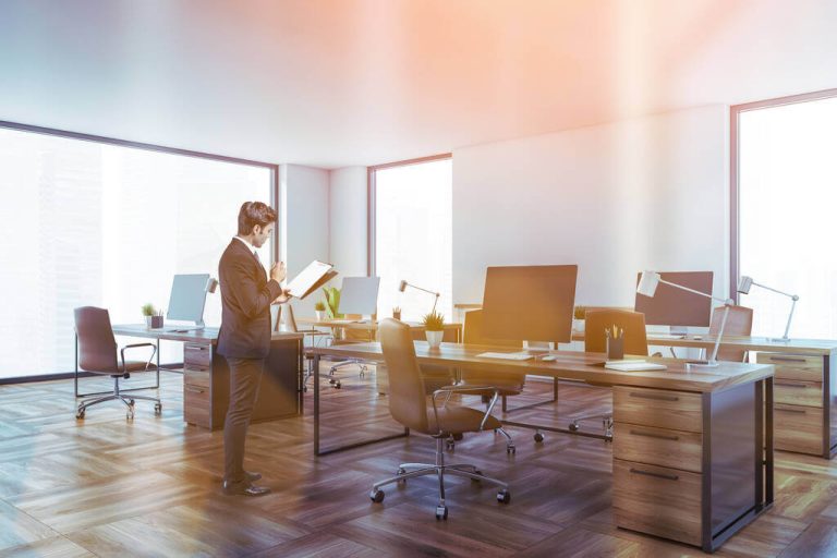 office08 768x512